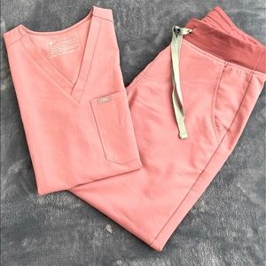 Figs Mineral Mauve Catarina and Zamora XS/XSP